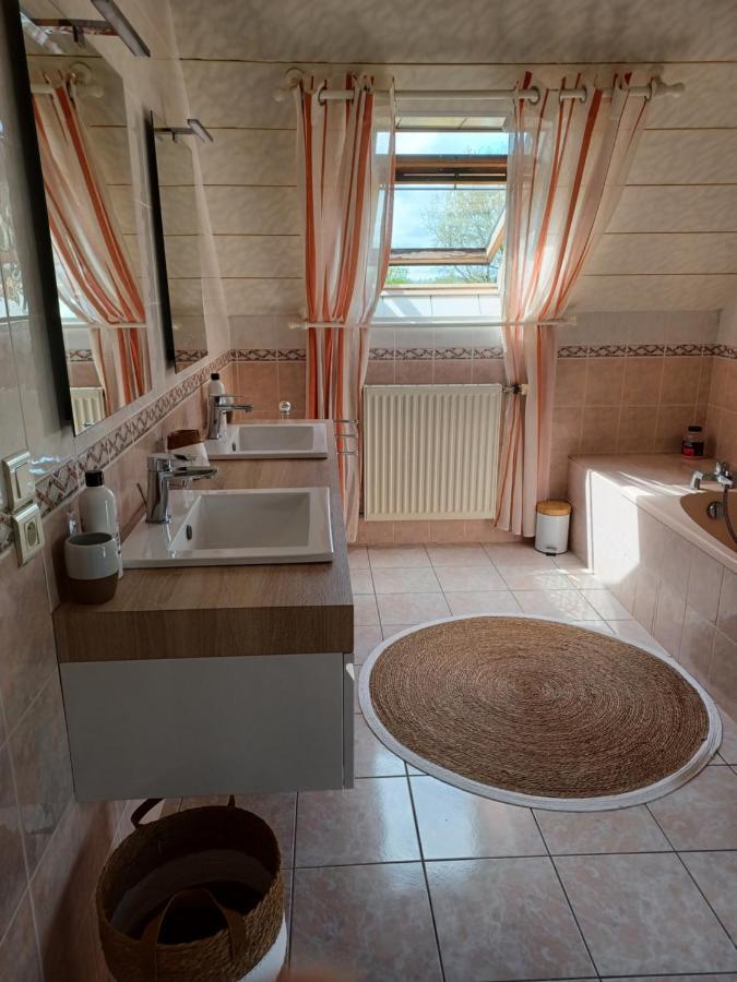 Kerniguez 3 Bed and Breakfast Carhaix-Plouguer Buitenkant foto