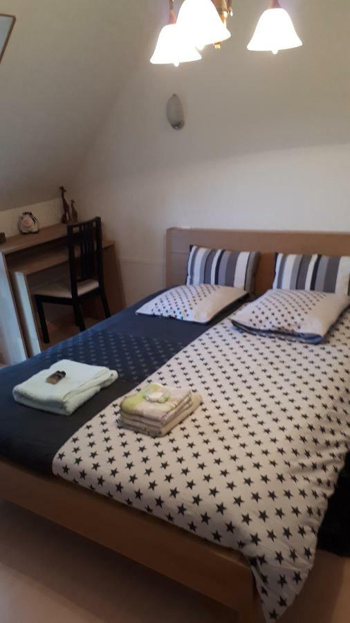 Kerniguez 3 Bed and Breakfast Carhaix-Plouguer Buitenkant foto